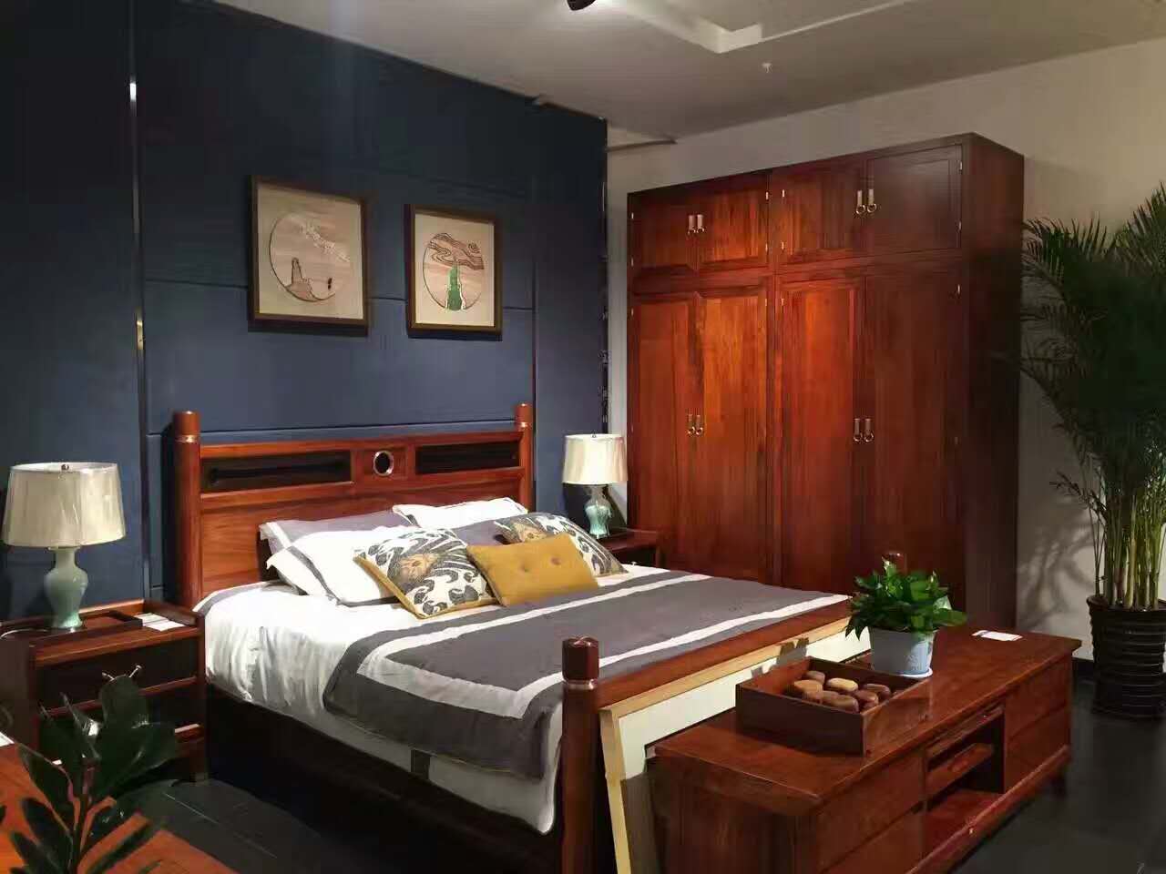 恭喜东家阿禧与花梨院子秦皇岛店开业