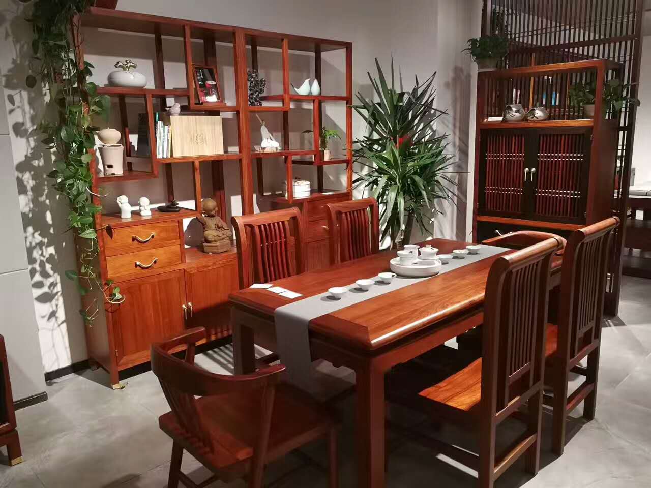 恭贺花梨院子·镇江店开业三天业绩突破100万