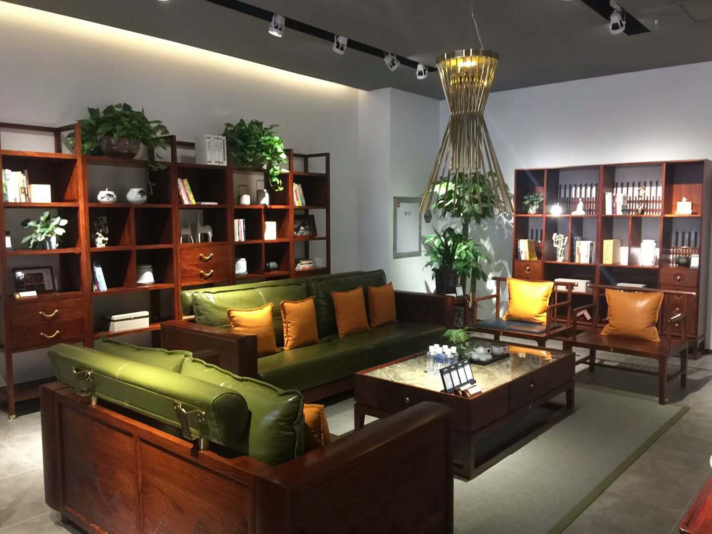 恭贺东家·花梨院子北京店盛大开业