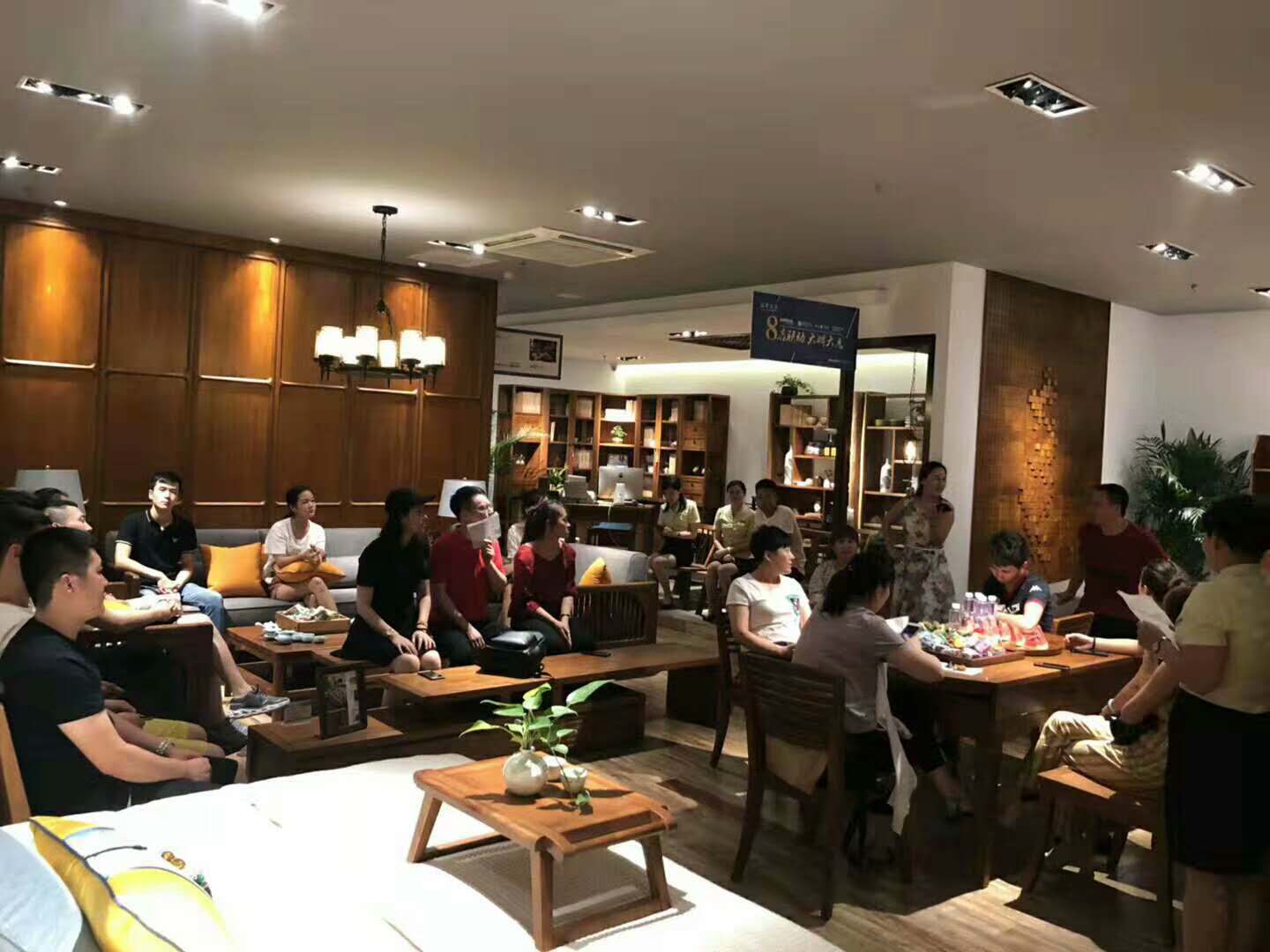 恭喜长春东家·阿禧＆胡桃里荣获欧亚卖场18年周年庆销售冠军