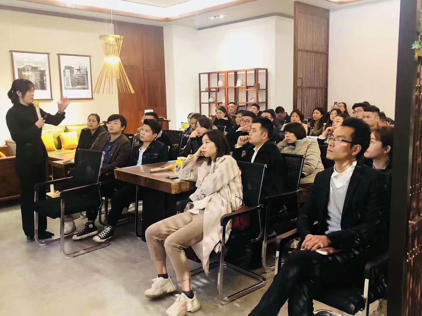 东家·长沙大店三小时的夜宴，突破百万